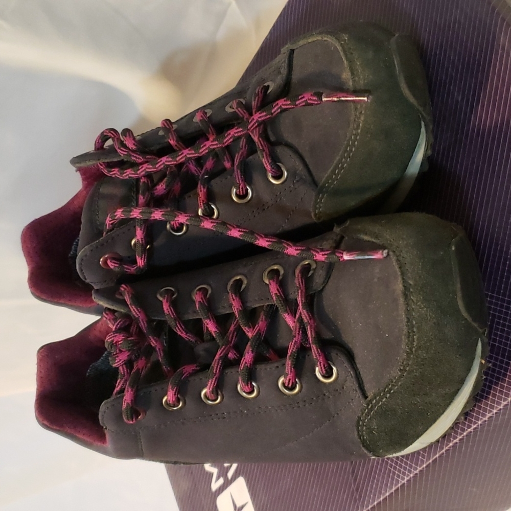 Mountain Warehouse Redwood Hiking Shoes